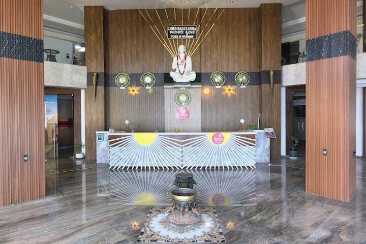 Hotel Interior 2 of 11