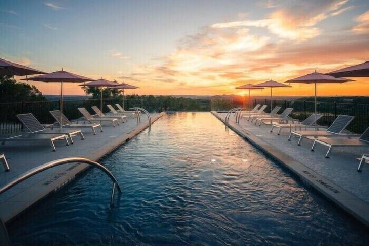 Pool 55 of 85