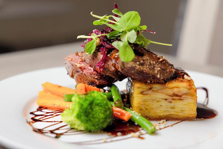 Dining 109 of 165
