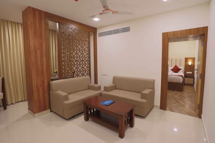 Room 50 of 79