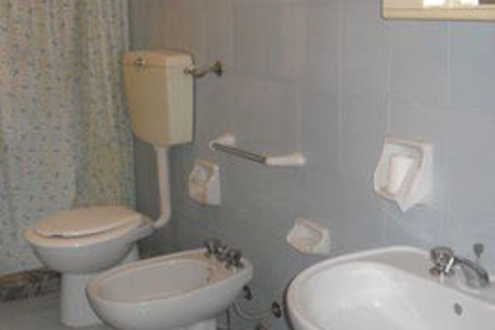 Room 3 of 21
