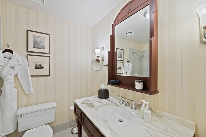 Bath Photo