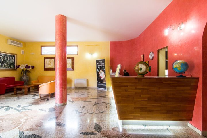 Hotel 3 of 49
