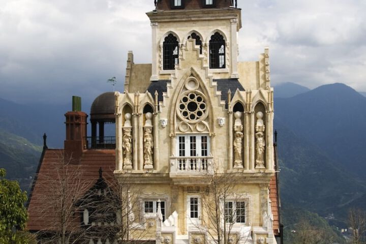 Image of The Old England Manor