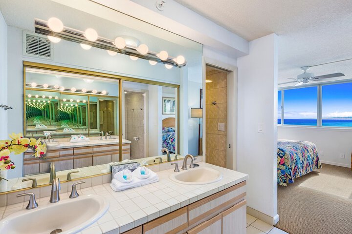 Room 327 of 484