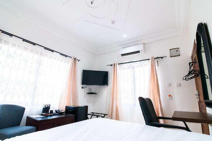 Room 11 of 45