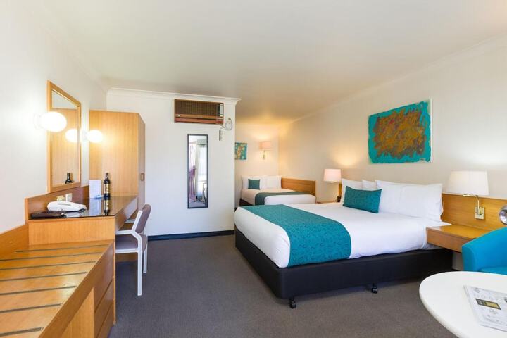 Room 14 of 29