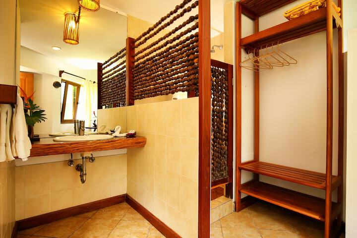 Clean Restrooms