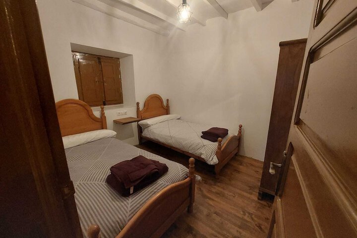 Room 2 of 13