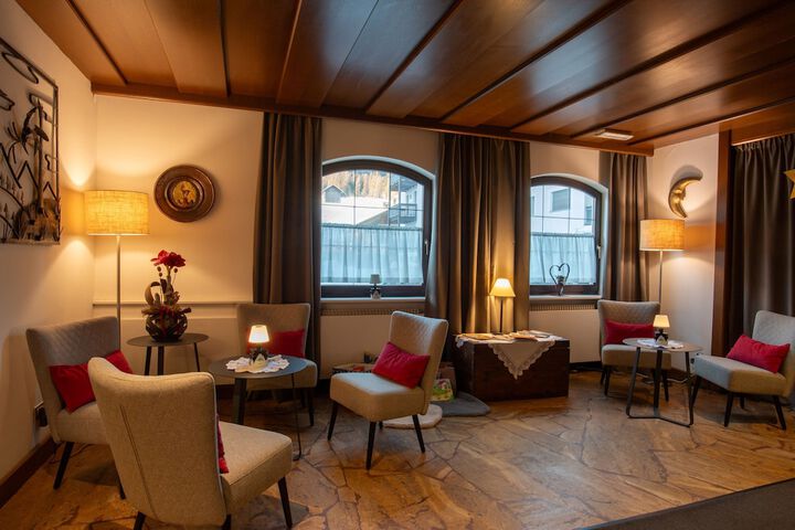 Hotel Interior 2 of 38