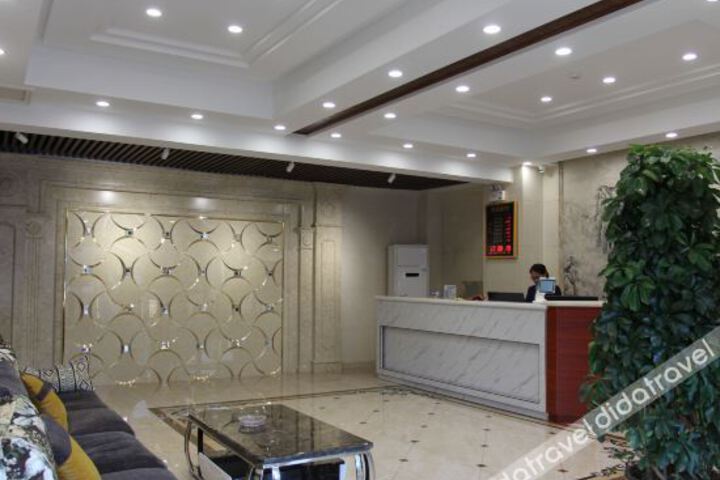 Hotel Interior 4 of 10