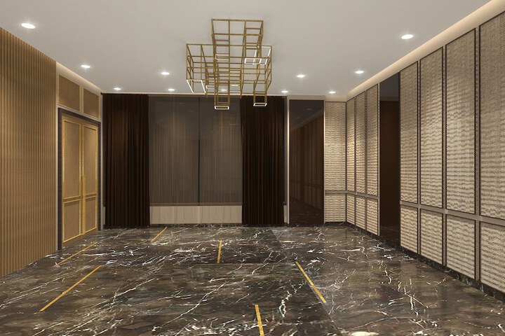 Ballroom/Hall 52 of 61