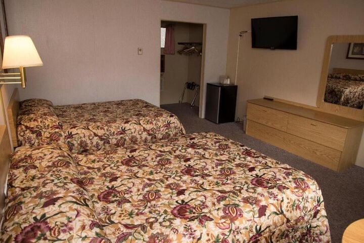 Room 12 of 52