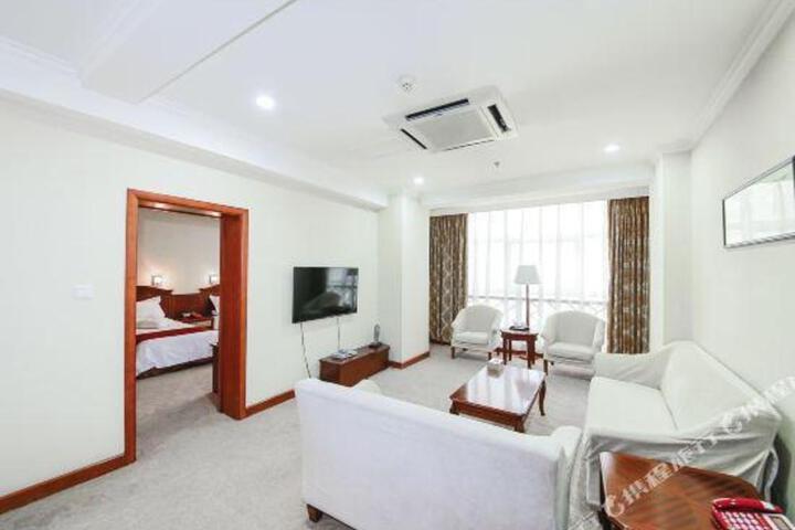 Tsuiying Hotel