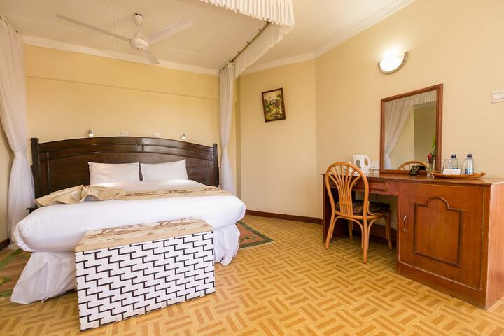 Room 16 of 57