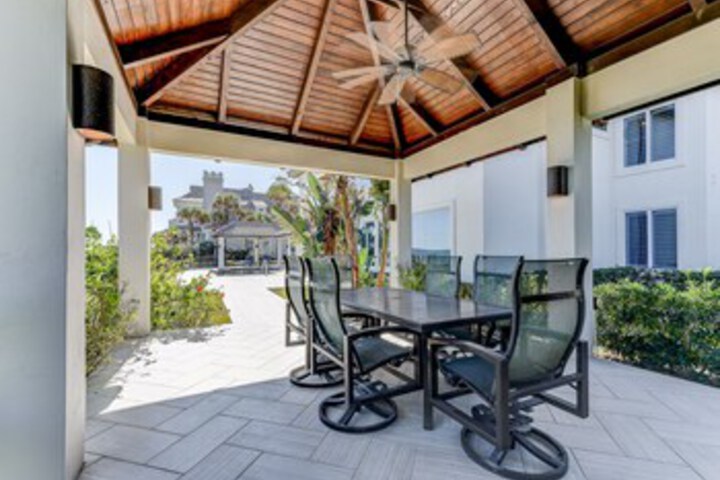 Terrace/Patio 4 of 105