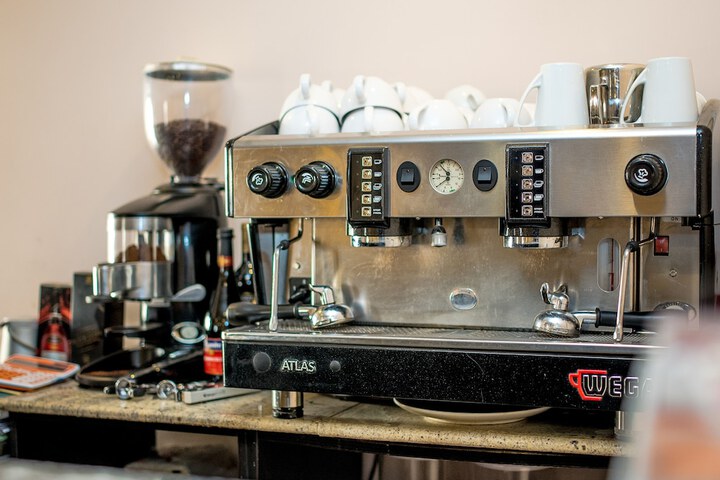 Breakfast/Coffee Service 31 of 44