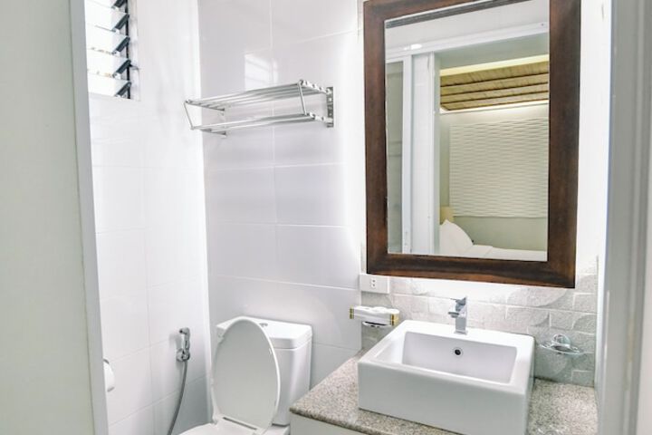 Room 40 of 72