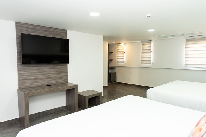 Room 14 of 35