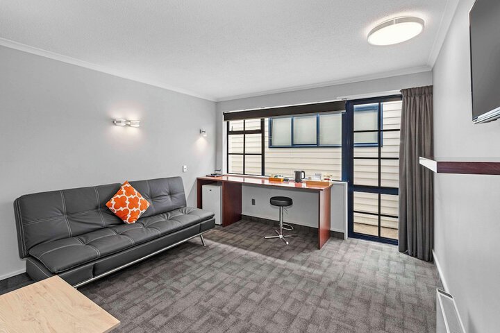 Room 22 of 49