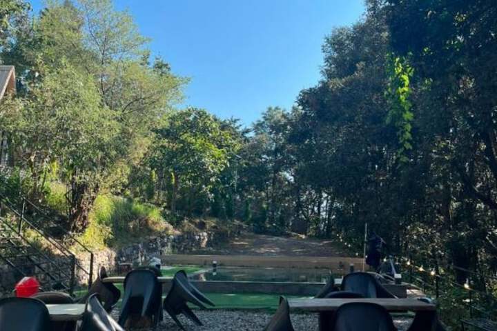 Property Grounds 15 of 17