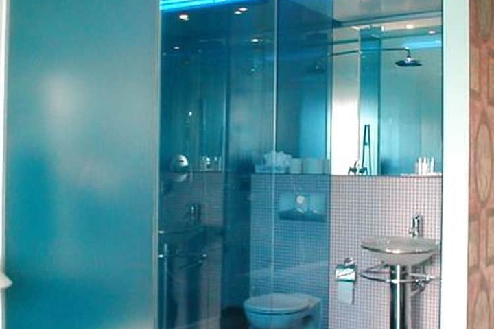 Clean Restrooms