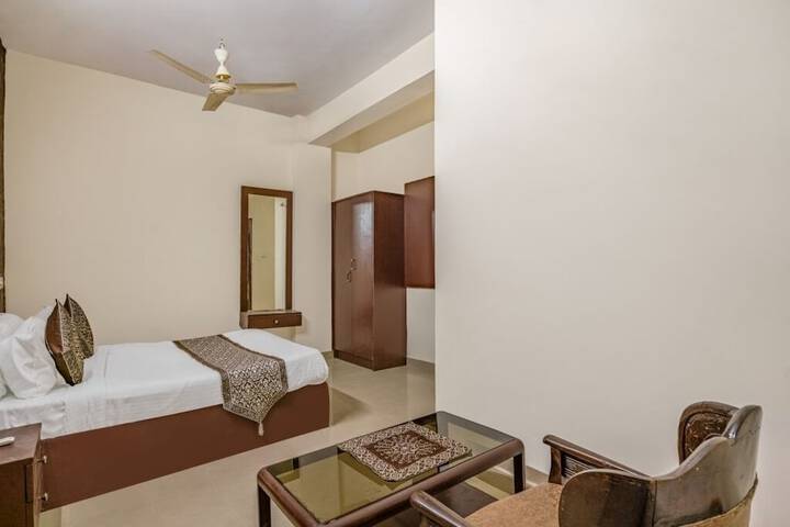 Room 8 of 22