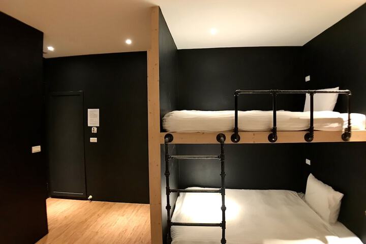 Room 20 of 55