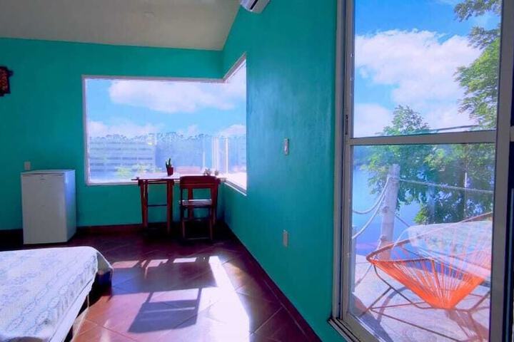 Room 3 of 46