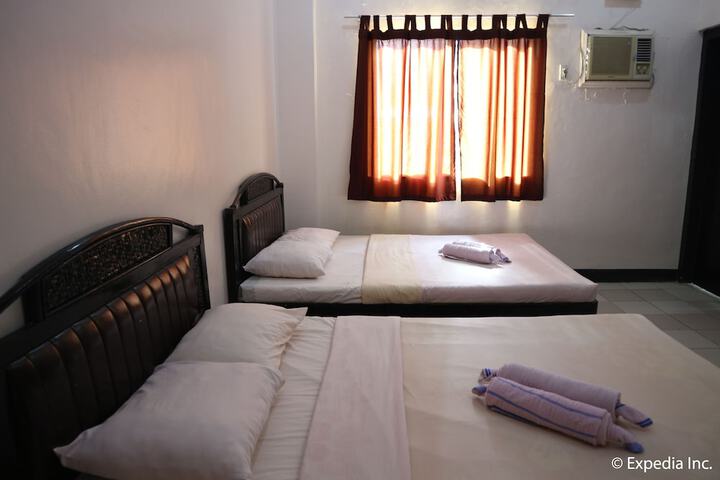 Room 5 of 24