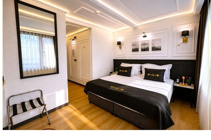 Room 31 of 74
