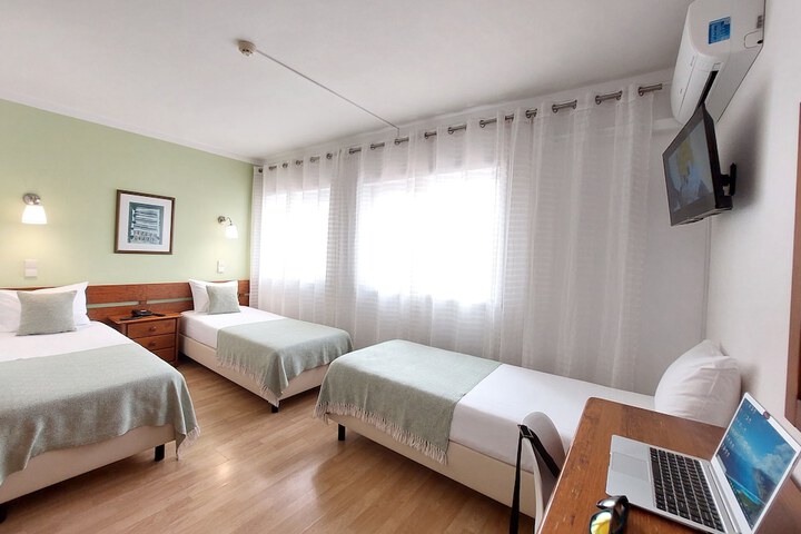 Room 12 of 57