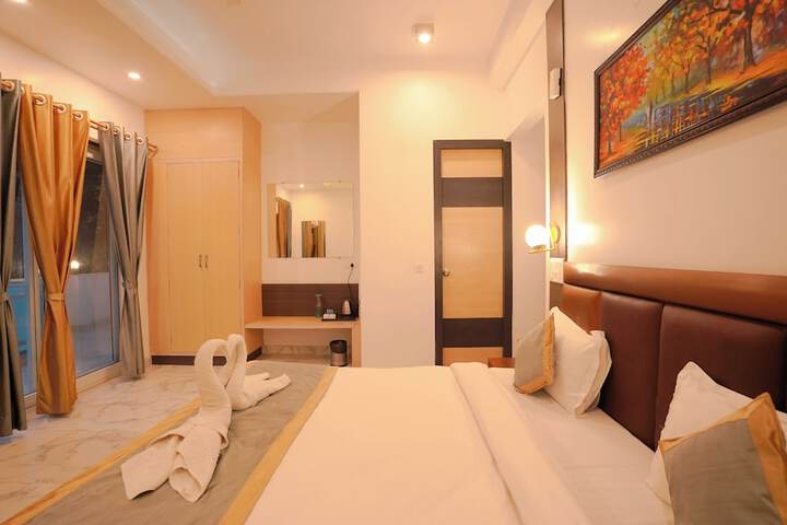 Room 25 of 60