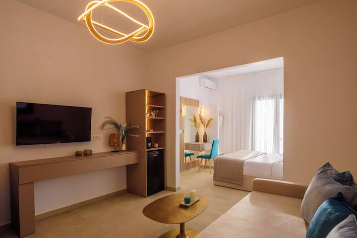 Room 32 of 61