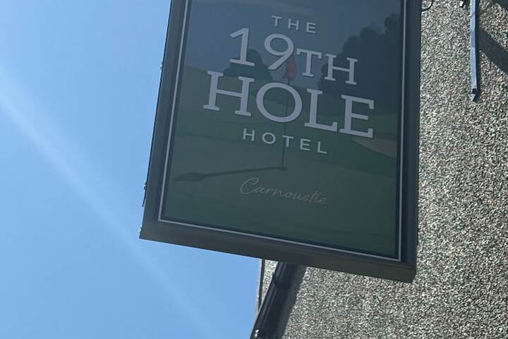 Hotel 64 of 66