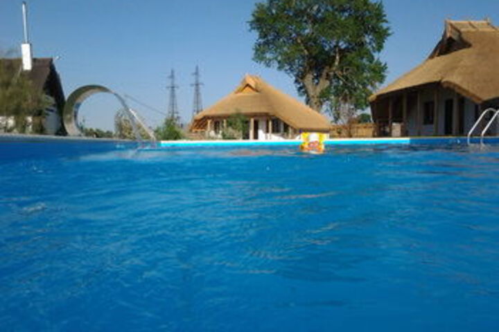 Pool 30 of 35