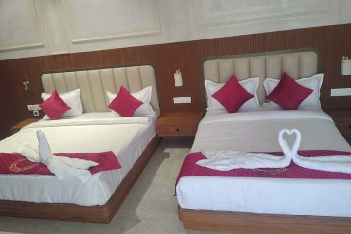 Room 5 of 21