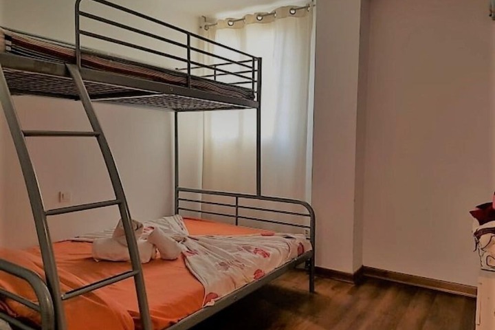 Room 10 of 349