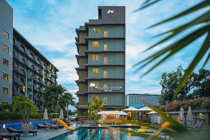 Hotel 66 of 70