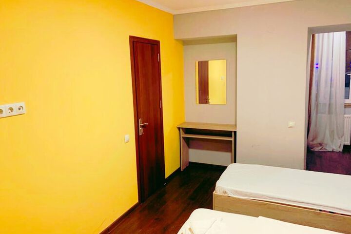 Room 22 of 56
