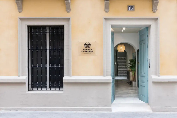 Image of Puerta Catedral Arenal Suites