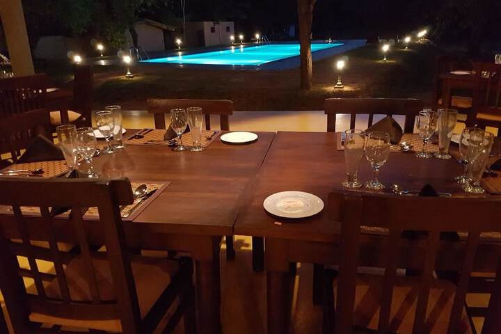 Dining 38 of 62