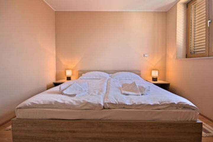 Room 7 of 21