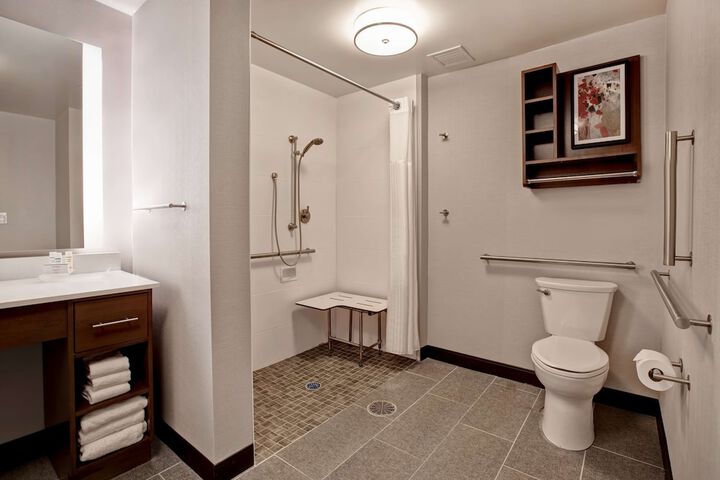 Bathroom shower