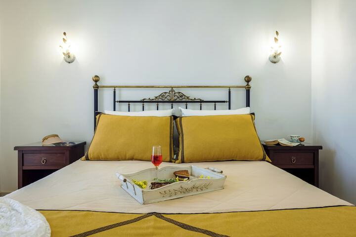 Room 20 of 257
