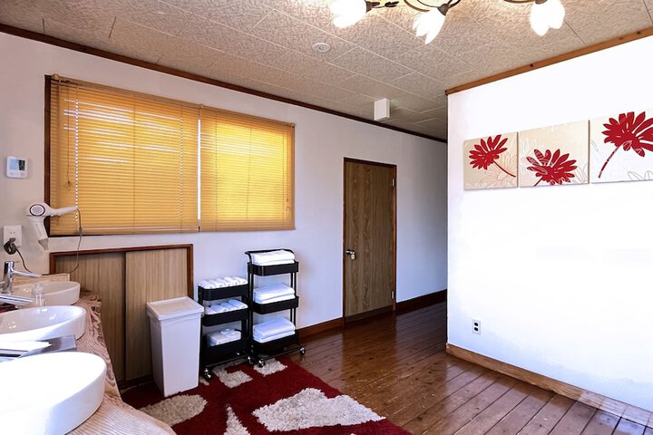 Room 43 of 51