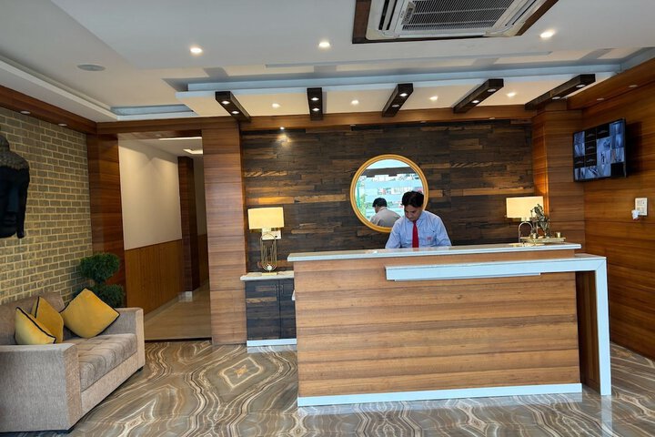 Hotel MJ Ghai Residency