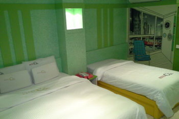 Room 29 of 68