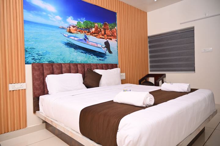 Room 21 of 36