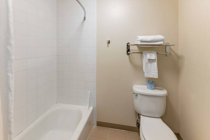 Room 95 of 127